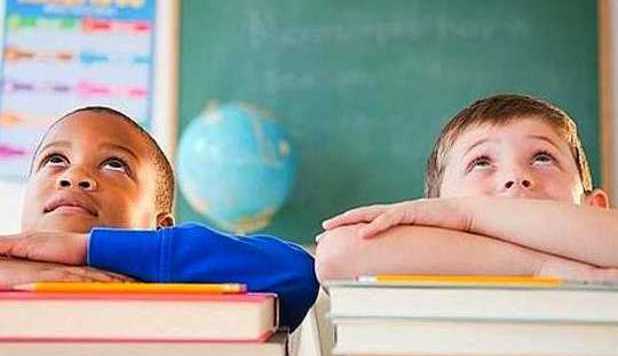 MONTI: 'LA SCUOLA? BASTA UN MESE DI VACANZE ESTIVE. IRA DEI SINDACATI - 28/01/2013